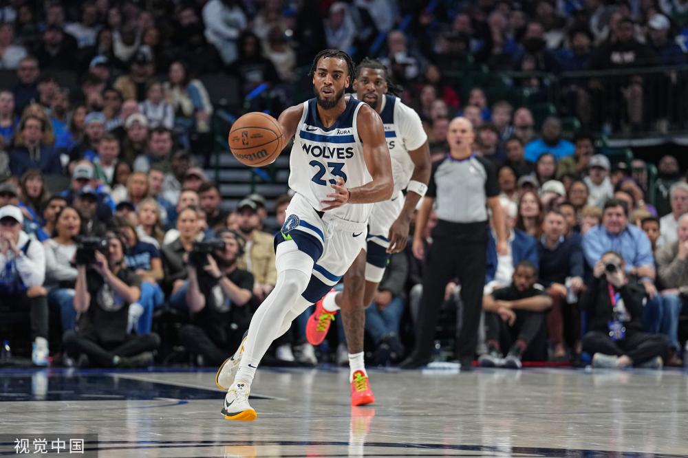 两记中距离 两记中距离